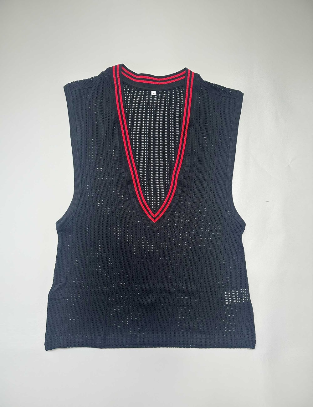Sexy V-Neck Kevin - Black-Red